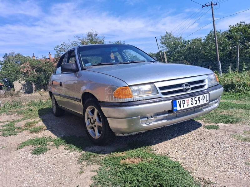 Opel Astra F 