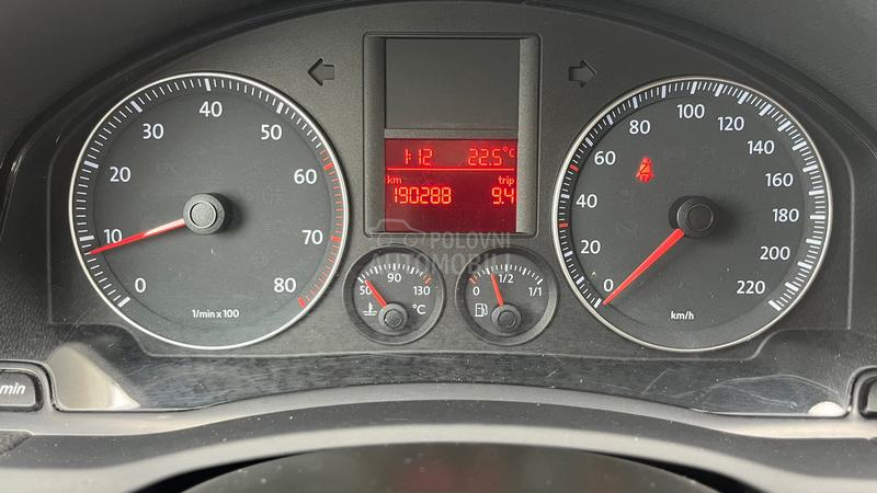 Volkswagen Golf 5 1.4