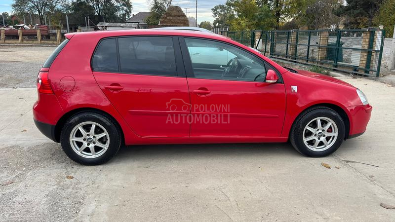 Volkswagen Golf 5 1.4