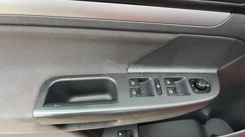 Volkswagen Golf 5 1.4