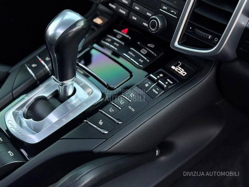 Porsche Cayenne Pano/Vazduh/Kamera