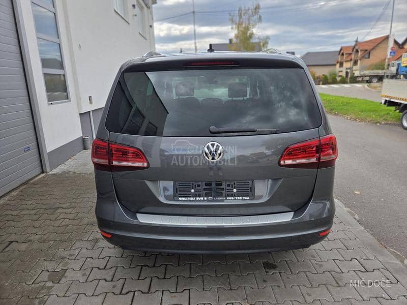 Volkswagen Sharan 2.o tdi dsg 4x4 led