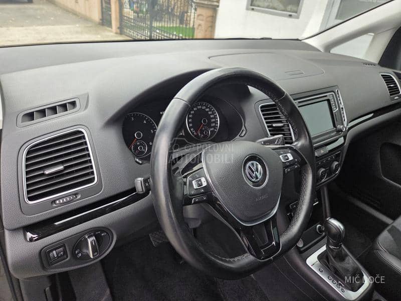 Volkswagen Sharan 2.o tdi dsg 4x4 led