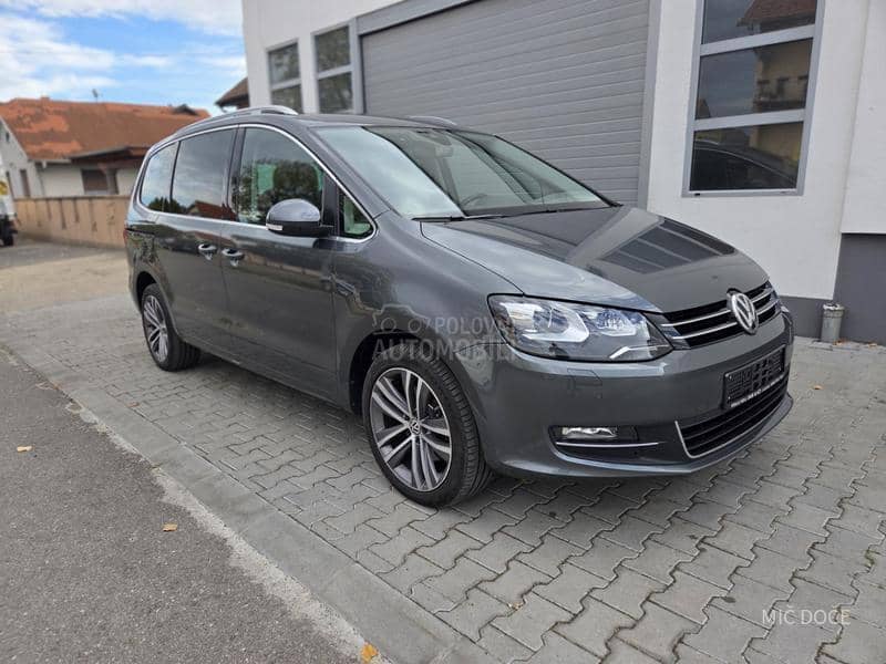 Volkswagen Sharan 2.o tdi dsg 4x4 led