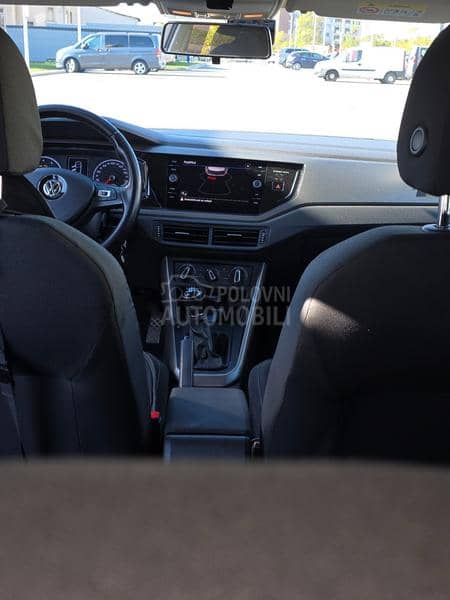 Volkswagen Polo 1.0
