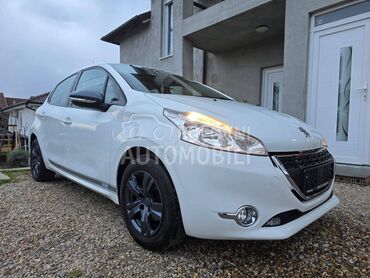Peugeot 208 1.2 Suisse  Edition