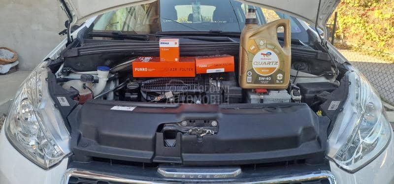 Peugeot 208 1.2 Vti Suisse