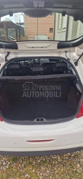 Peugeot 208 1.2 Vti Suisse