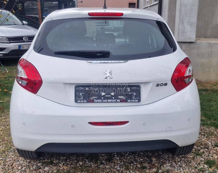 Peugeot 208 1.2 Vti Suisse