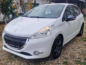 Peugeot 208 1.2 NOV ZIM.SET