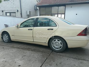 Mercedes Benz C 200 