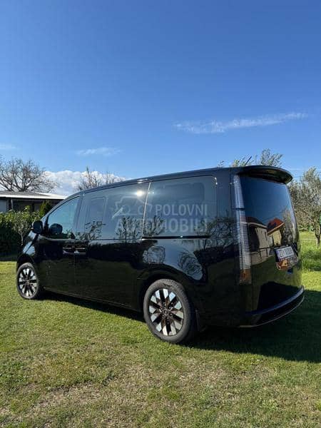 Hyundai Staria 2,2CRDI