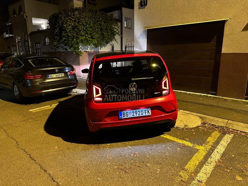 Volkswagen up! limited