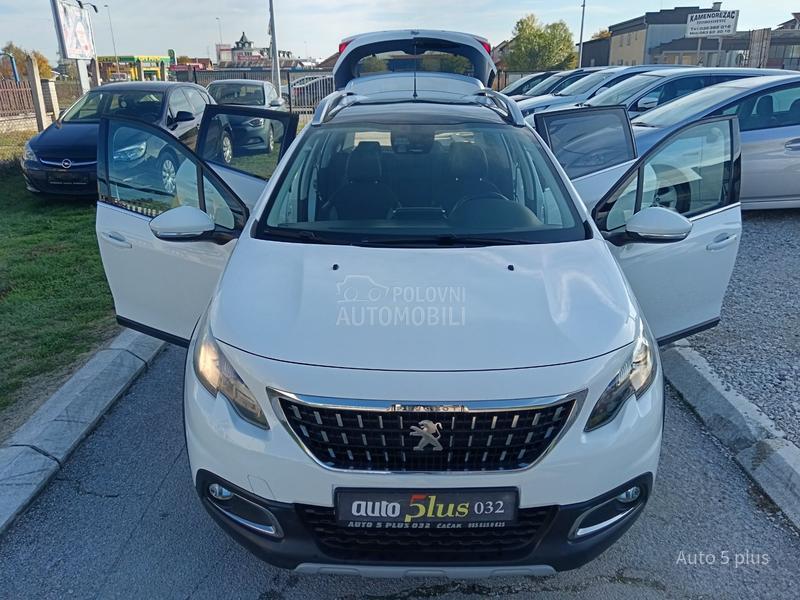 Peugeot 2008 ALLURE  F. U. L. L.