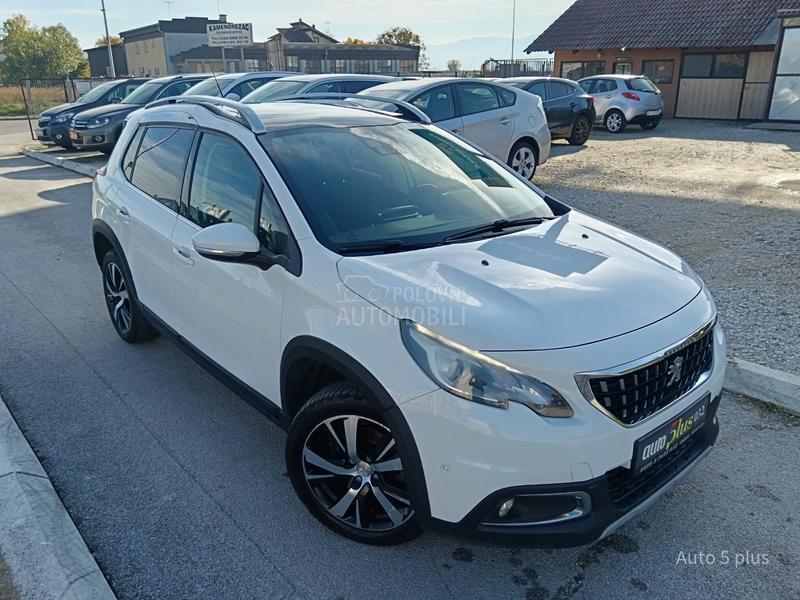 Peugeot 2008 ALLURE  F. U. L. L.