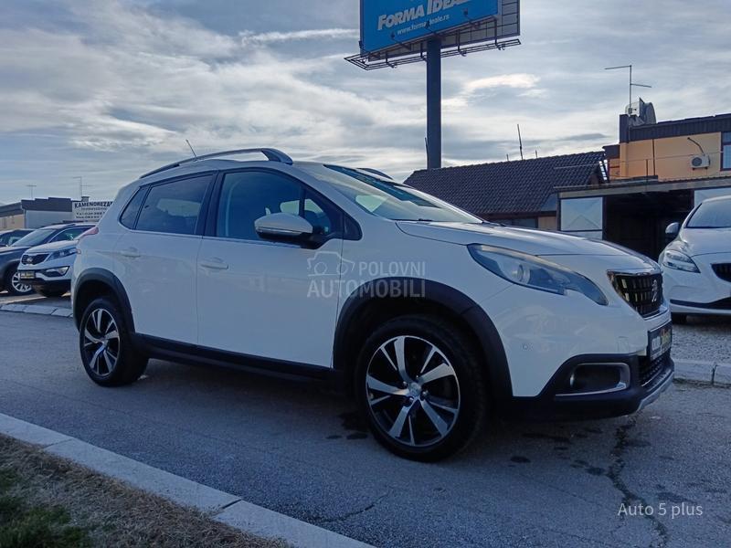 Peugeot 2008 ALLURE  F. U. L. L.