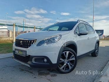 Peugeot 2008 ALLURE  F. U. L. L.
