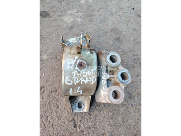 Desni nosac motora za Fiat Grande Punto