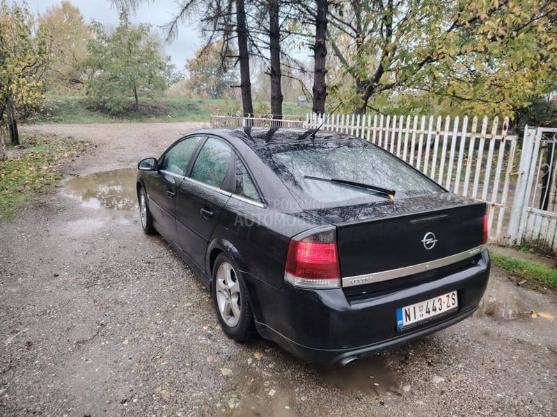 Opel Vectra C 1.9 CDTI GTS