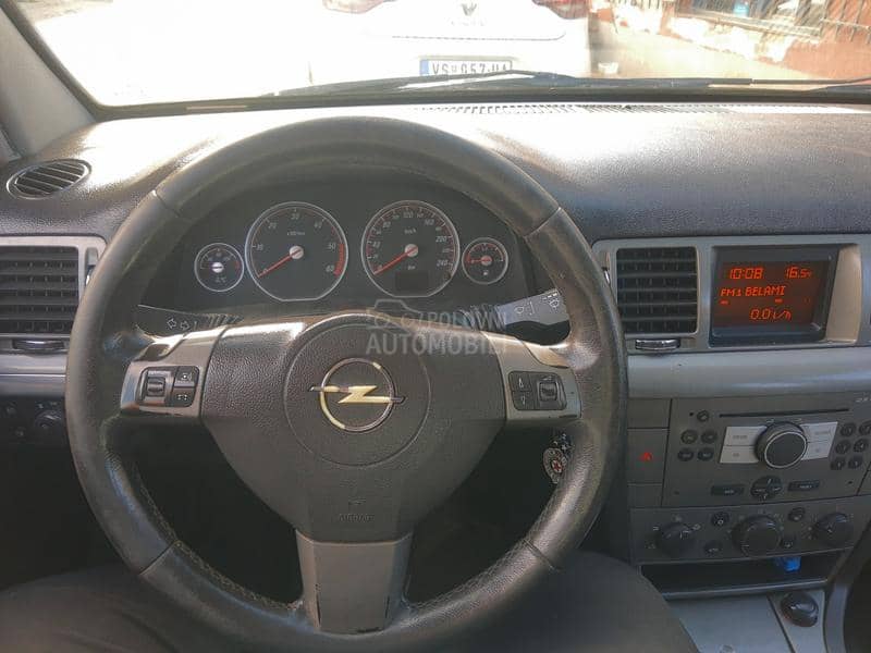 Opel Vectra C 1.9 CDTI GTS