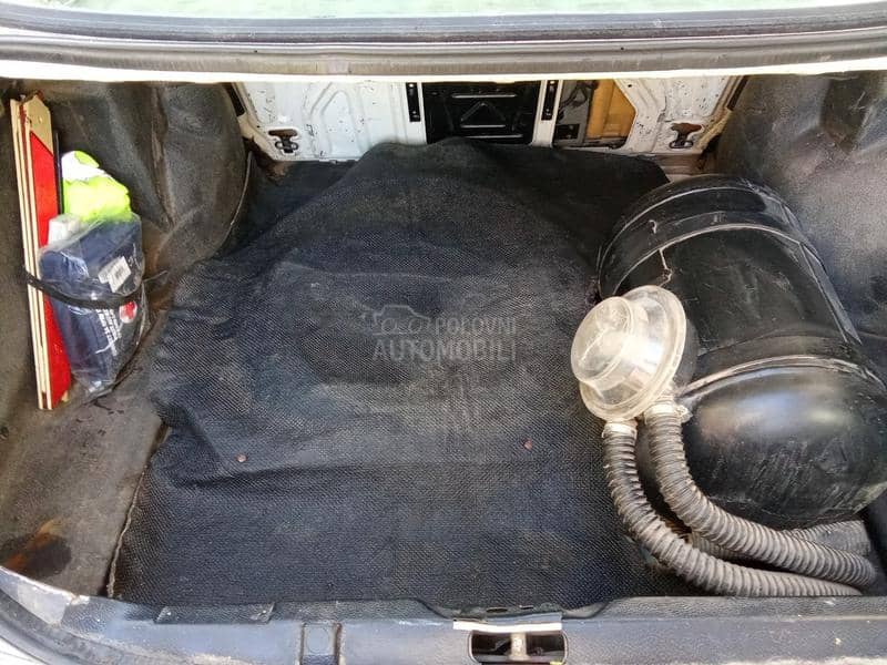 Volkswagen Jetta 1.6B