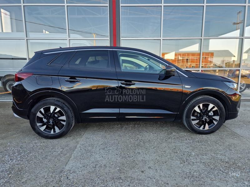 Opel Grandland X 1.5 EAT8 ELEGANCE