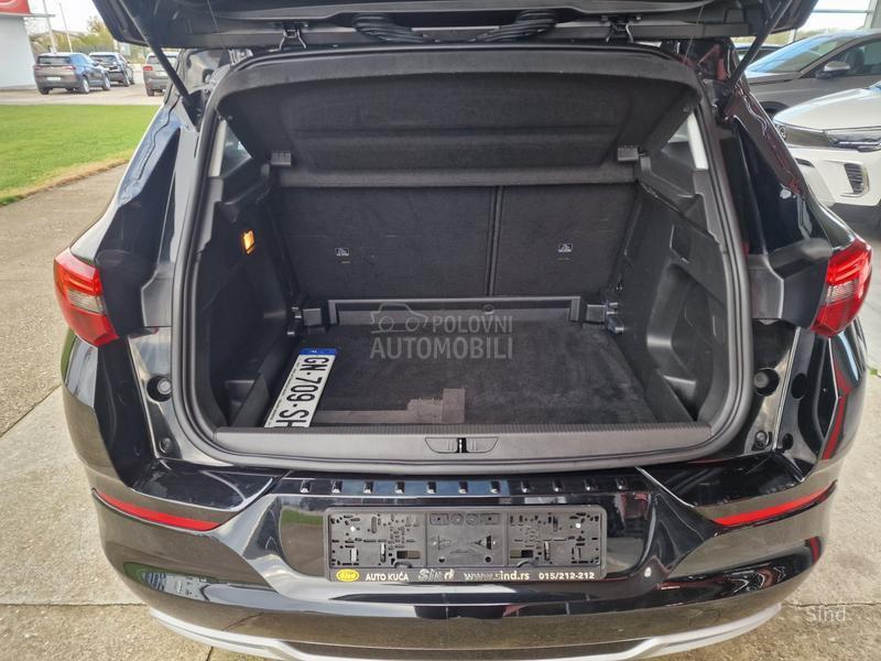 Opel Grandland X 1.5 EAT8 ELEGANCE