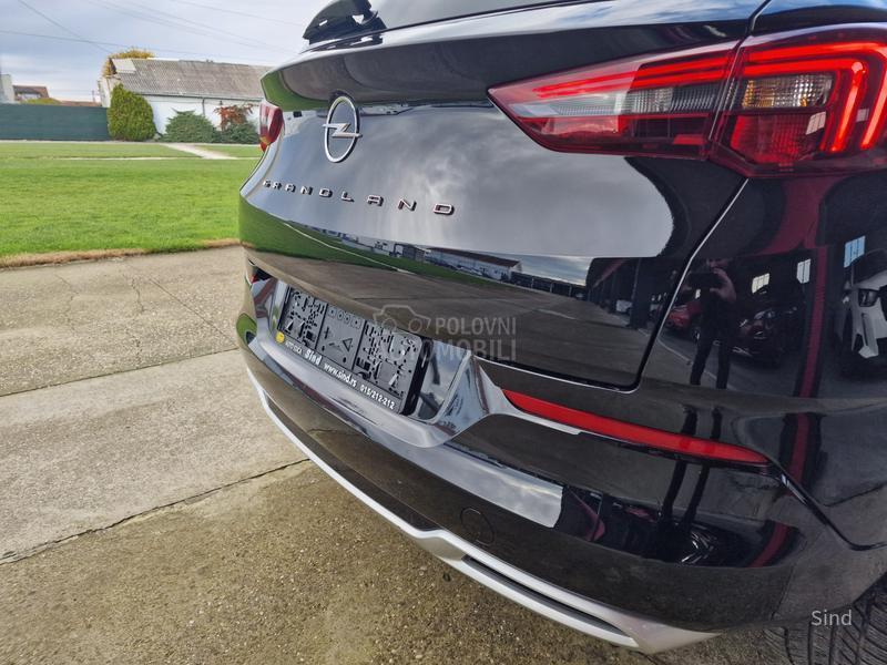 Opel Grandland X 1.5 EAT8 ELEGANCE