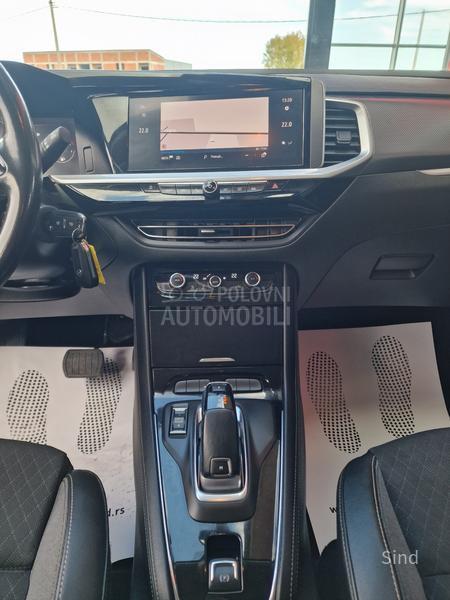 Opel Grandland X 1.5 EAT8 ELEGANCE