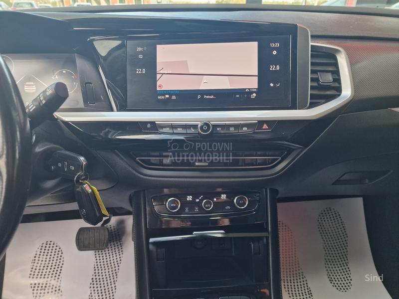 Opel Grandland X 1.5 EAT8 ELEGANCE