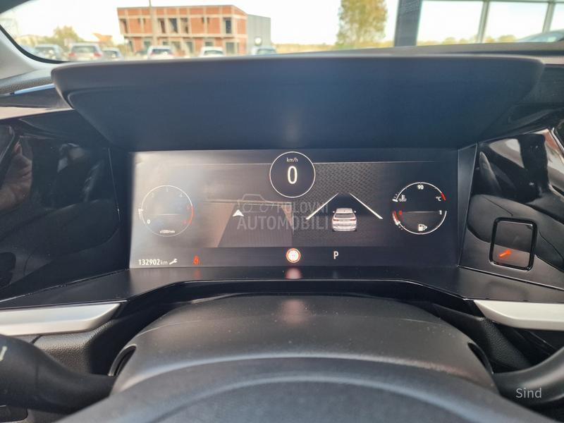 Opel Grandland X 1.5 EAT8 ELEGANCE