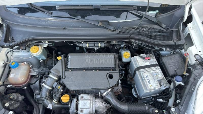 Opel Combo zam za 4x4