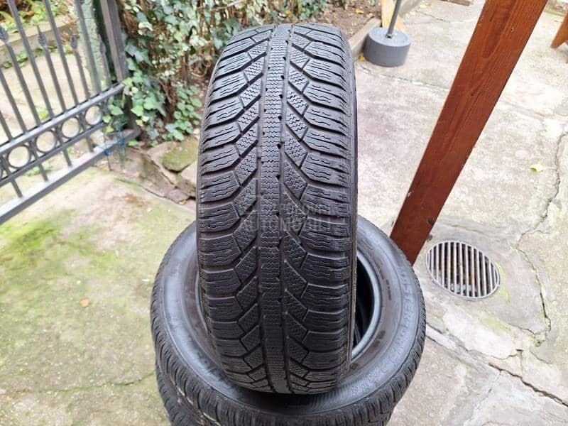 Semperit 185/65 R15 Zimska