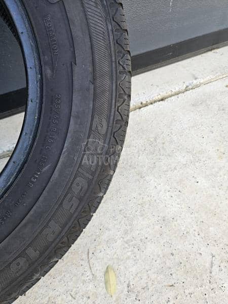 Continental 235/65 R16 Zimska