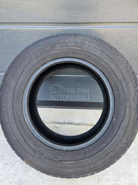 Continental 235/65 R16 Zimska