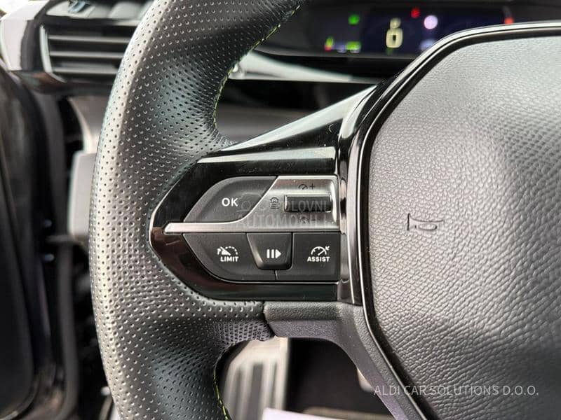 Peugeot 408 1.2 Puretech GT