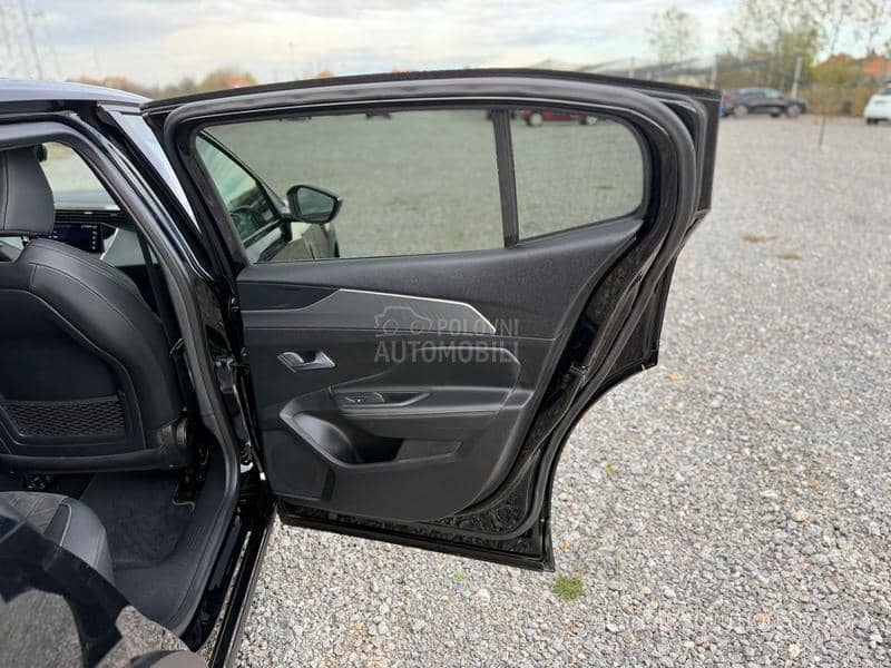 Peugeot 408 1.2 Puretech GT