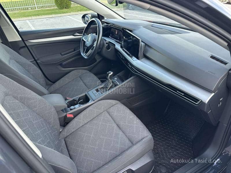 Volkswagen Golf 8 2.0 TDI