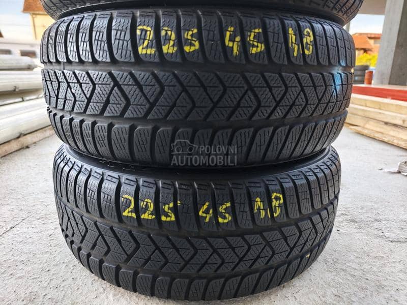 Pirelli 225/45 R18 Zimska