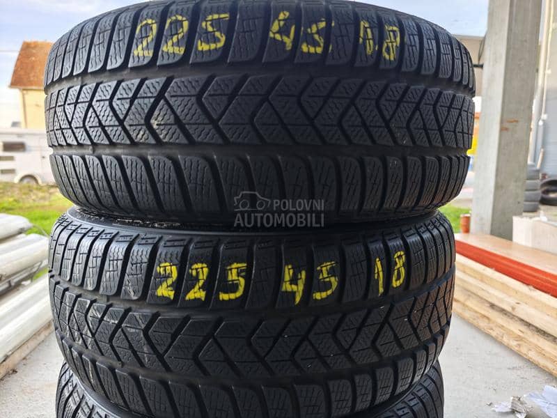 Pirelli 225/45 R18 Zimska