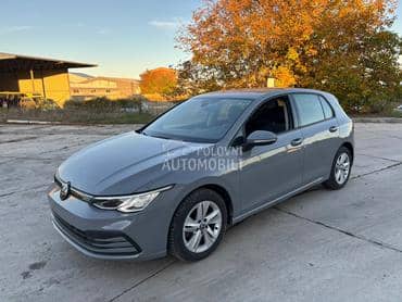 Volkswagen Golf 8 1.5 TGI DSG