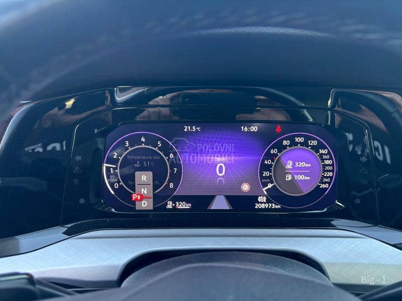 Volkswagen Golf 8 1.5 TGI DSG