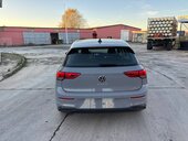 Volkswagen Golf 8 1.5 TGI DSG