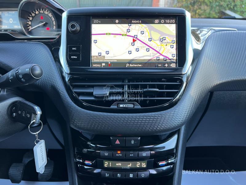 Peugeot 2008 1.2/ALLURE/NAV/130H