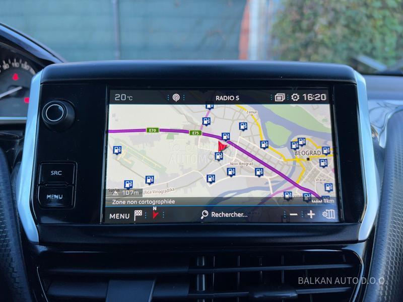 Peugeot 2008 1.2/ALLURE/NAV/130H