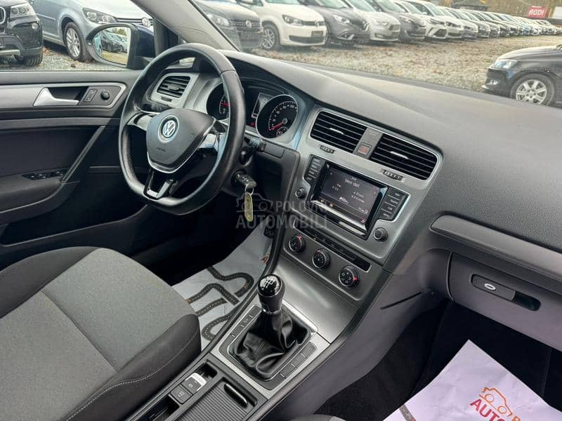 Volkswagen Golf 7 NAV