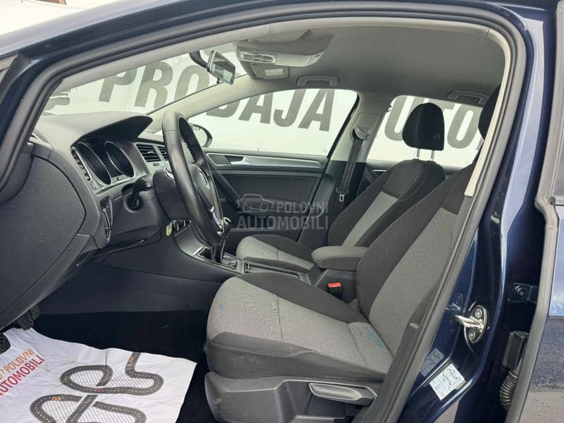 Volkswagen Golf 7 NAV