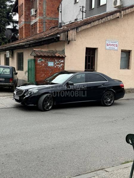 Mercedes Benz E 250 