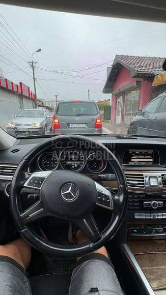 Mercedes Benz E 250 