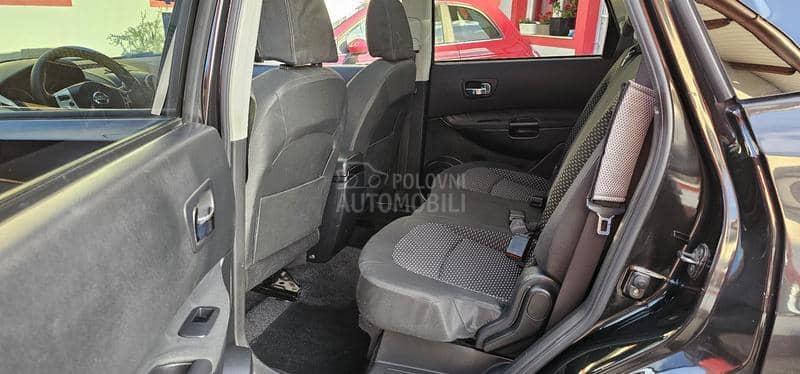Nissan Qashqai + 2 